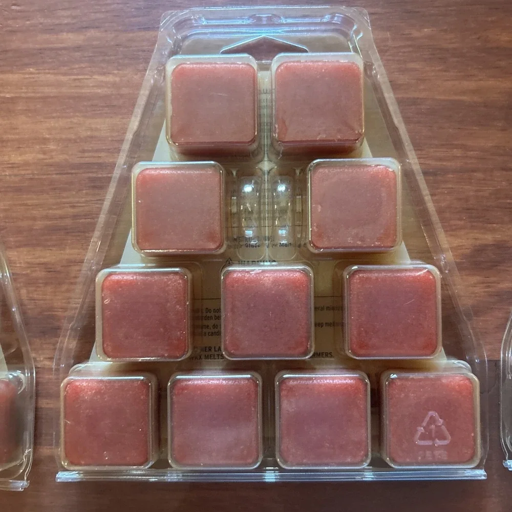 3 Glade Wax Melts APPLE CINNAMON CHEER  CHRISTMAS TREE 11 Total Tarts 4.26oz/pkg
